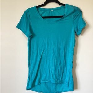 Blue lululemon tshirt size 4